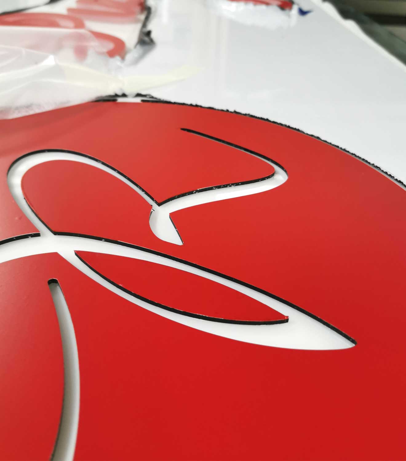 insegna-luminosa-provincia-bologna